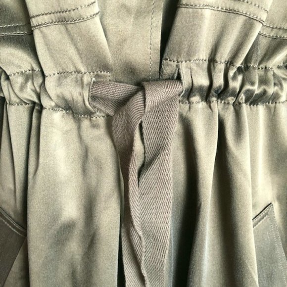 Relative Pi 100% Silk Utility Shirt Jacket in Olive Green | Size L | $395 MSRP - Picture 12 of 15